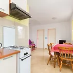 Apartman Dotur Split